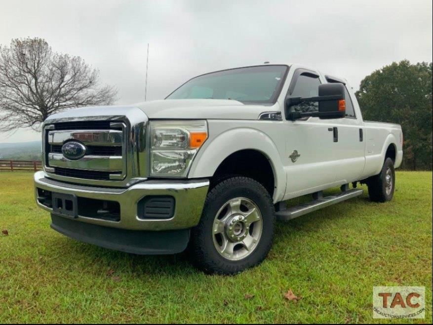 2015 Ford F-350 Equipment Image0