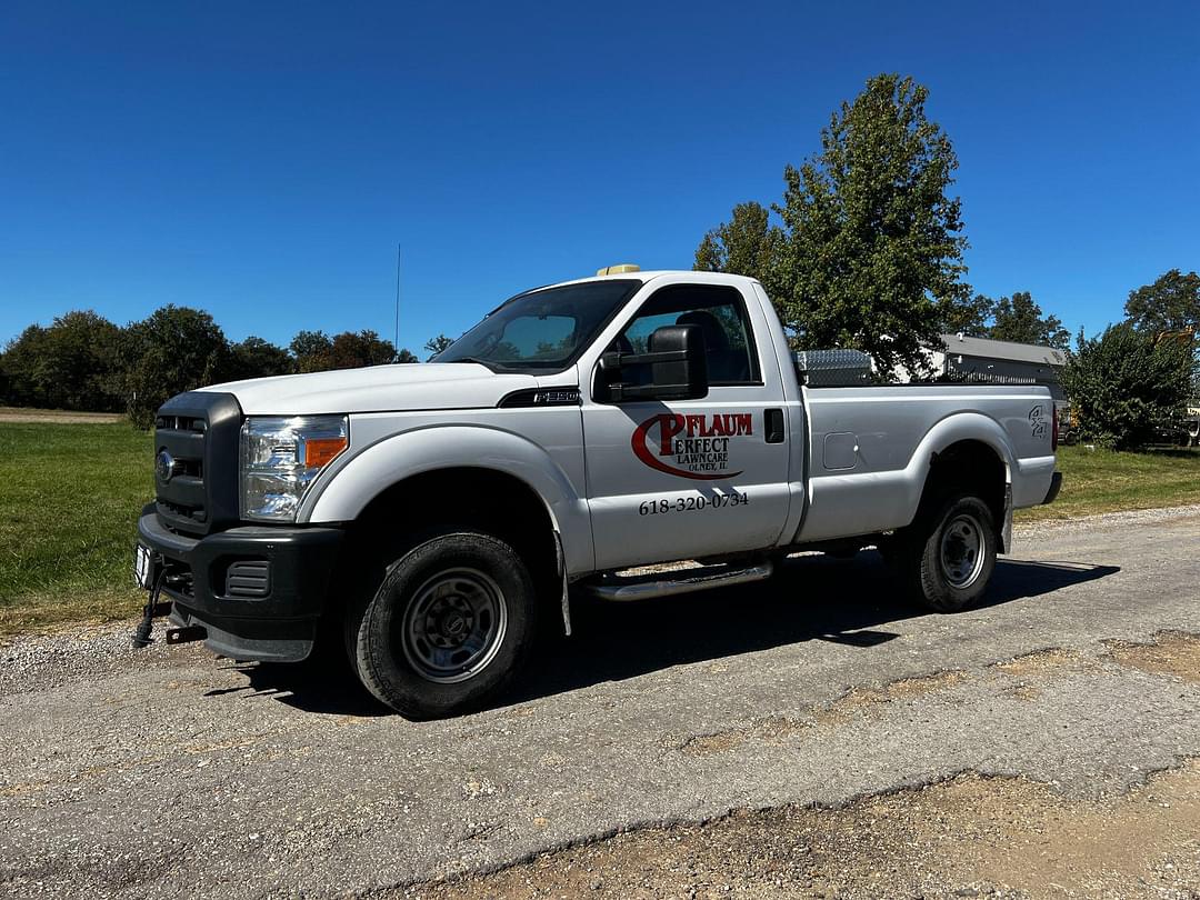 Image of Ford F-350 Primary image