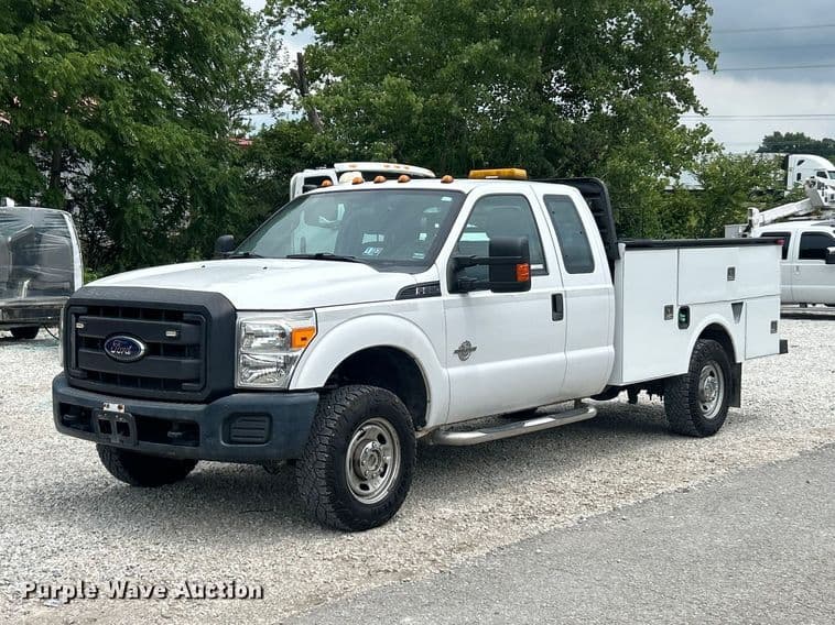 Image of Ford F-350 Primary image