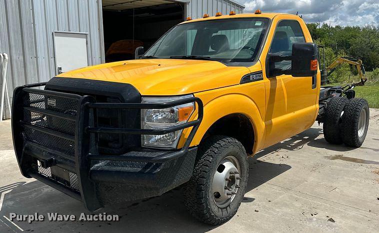 Image of Ford F-350 Primary image