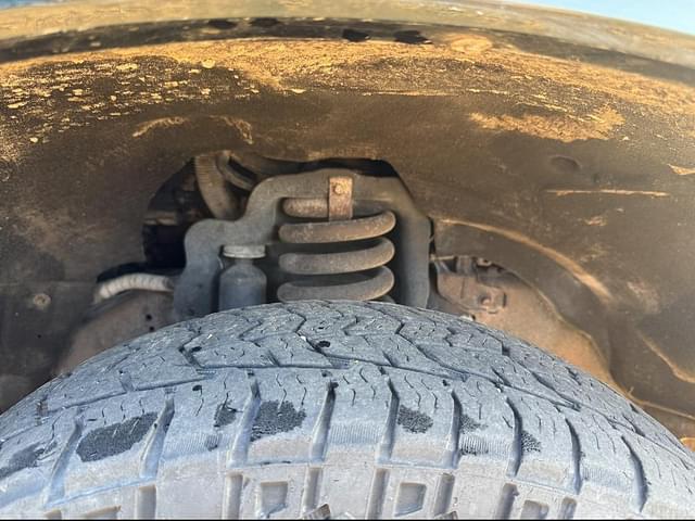 Image of Ford F-350 equipment image 4