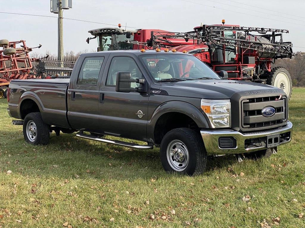 Image of Ford F-350 Primary image