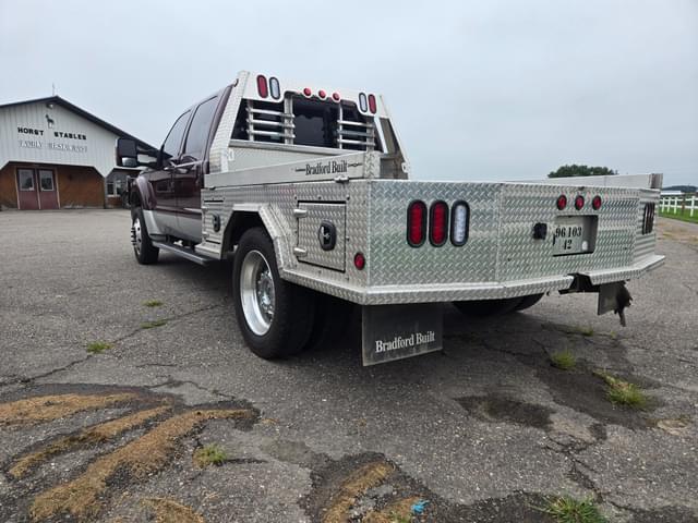 Image of Ford F-450 equipment image 2