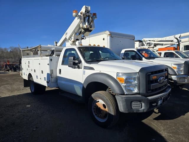 Image of Ford F-450 equipment image 1