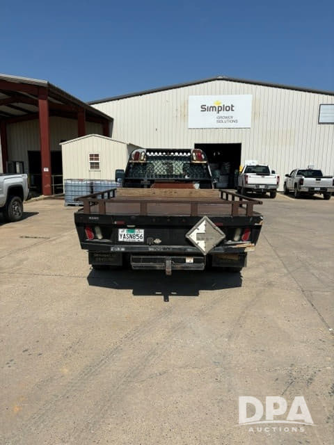 Image of Ford F-450 equipment image 2