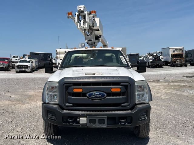 Image of Ford F-450 equipment image 1
