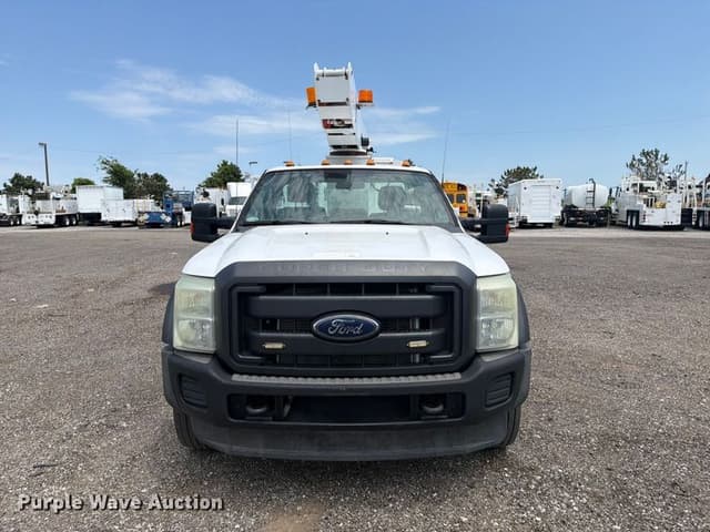 Image of Ford F-450 equipment image 1