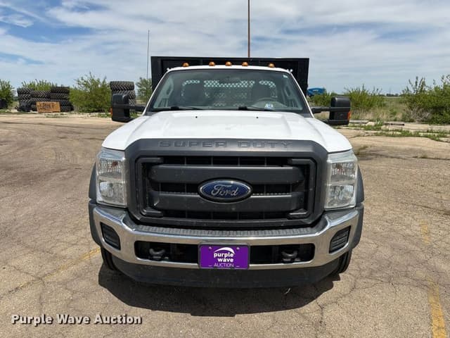 Image of Ford F-450 equipment image 1