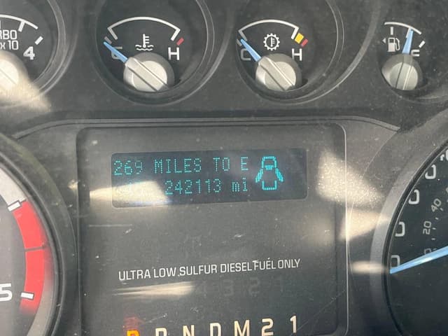 Image of Ford F-450 equipment image 3