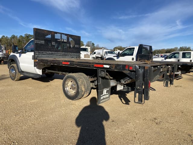 Image of Ford F-450 equipment image 1