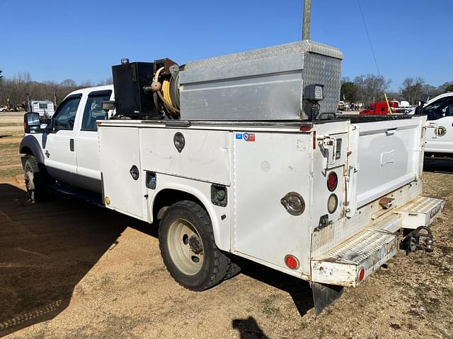 Image of Ford F-450 equipment image 1