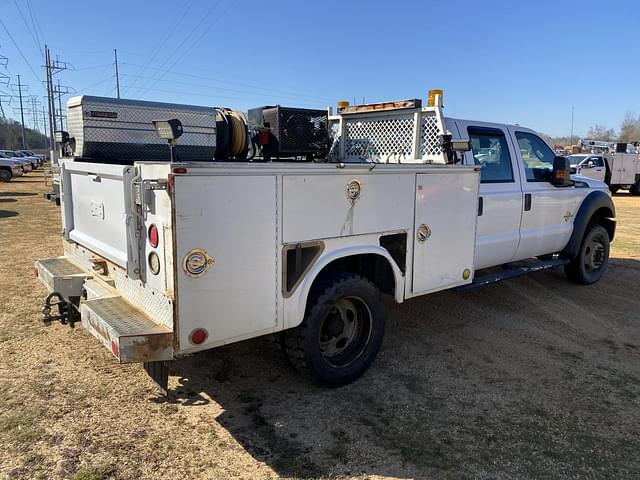 Image of Ford F-450 equipment image 2