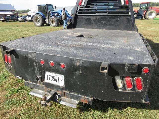 Image of Ford F-450 equipment image 2