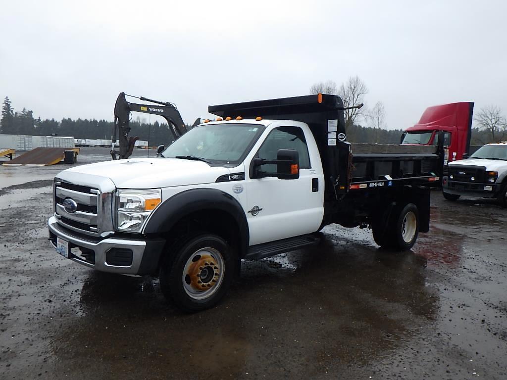 Image of Ford F-550 Primary image