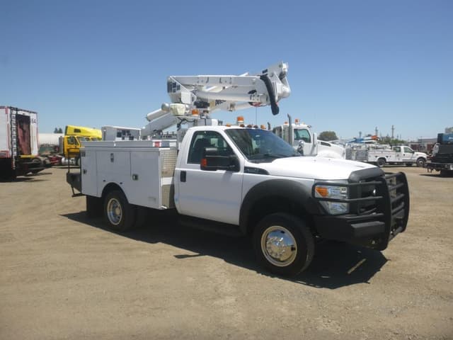 Image of Ford F-550 equipment image 1