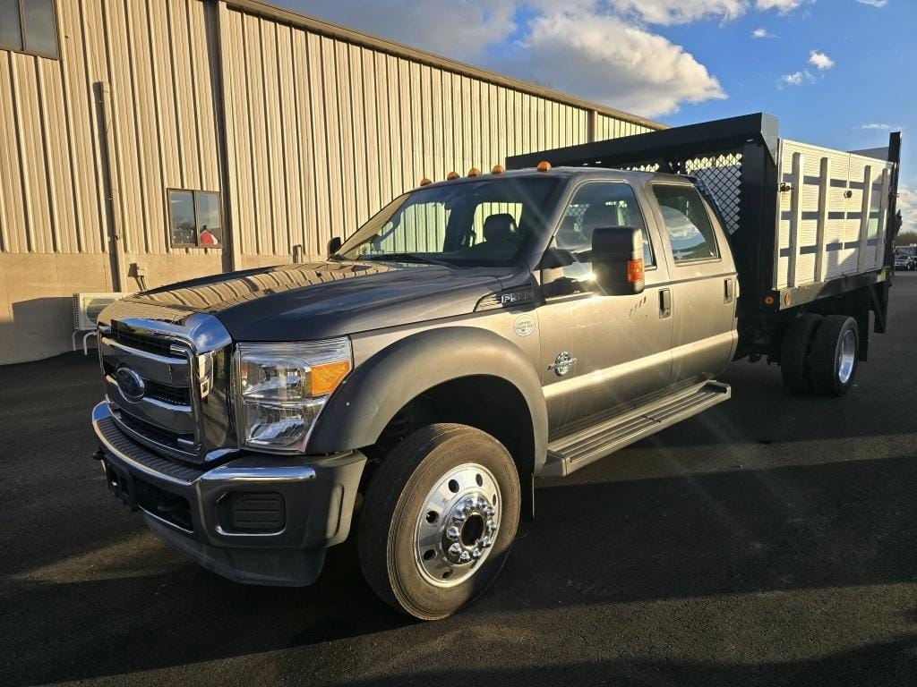 2015 Ford F-550 Equipment Image0