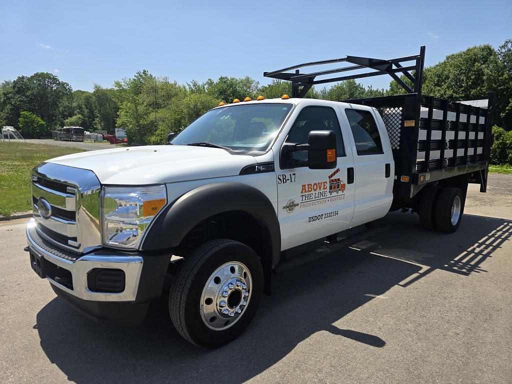Image of Ford F-550 Primary image