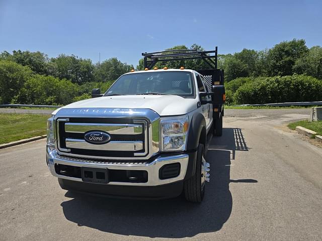Image of Ford F-550 equipment image 1
