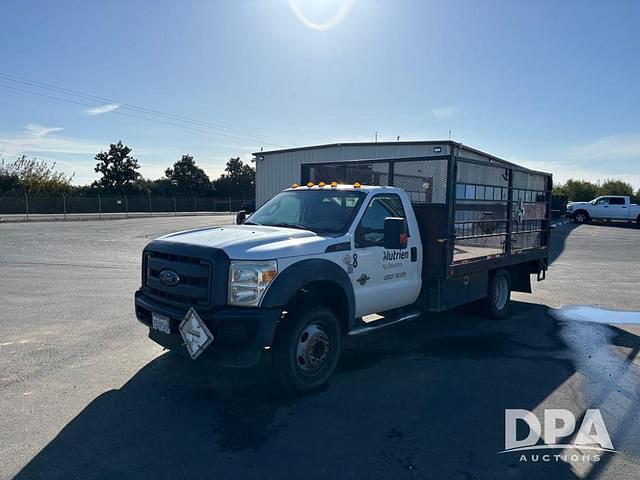 Image of Ford F-550 equipment image 1