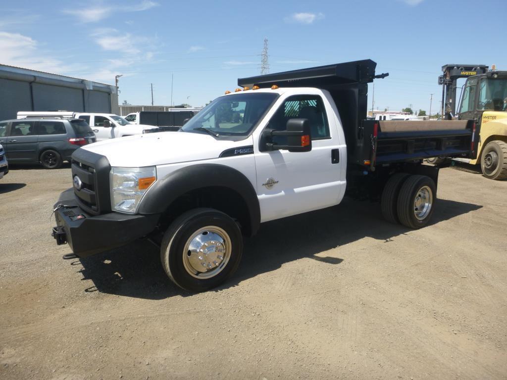 Image of Ford F-550 Primary image
