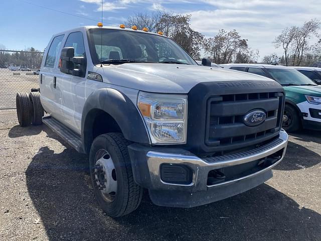 Image of Ford F-550 equipment image 1