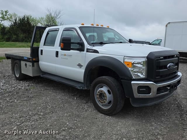 Image of Ford F-550 equipment image 2