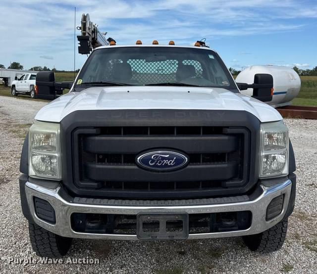 Image of Ford F-550 equipment image 1