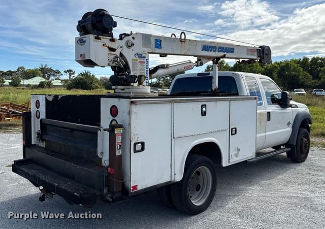 Image of Ford F-550 equipment image 1
