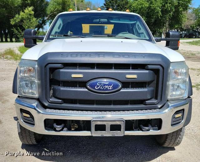 Image of Ford F-550 equipment image 1