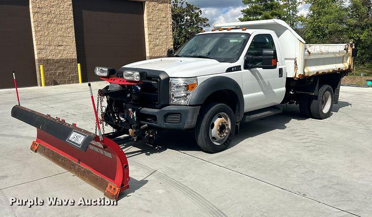 Image of Ford F-550 Primary image