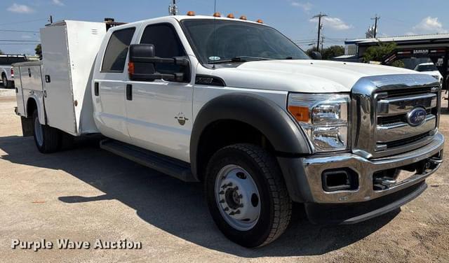 Image of Ford F-550 equipment image 2