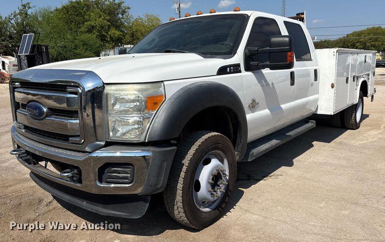 Image of Ford F-550 Primary image