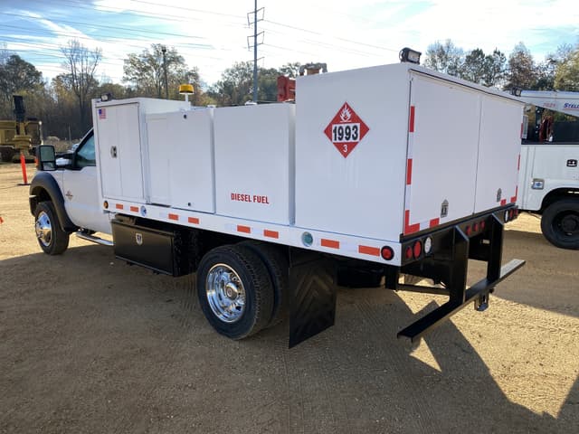 Image of Ford F-550 equipment image 1