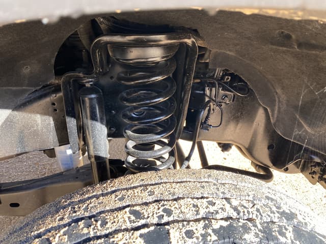 Image of Ford F-550 equipment image 4