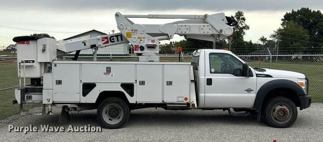 Image of Ford F-550XLSD equipment image 3