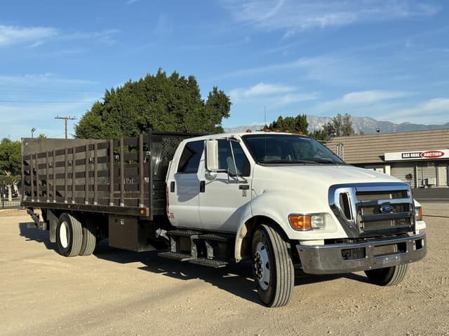 Image of Ford F-650 equipment image 1