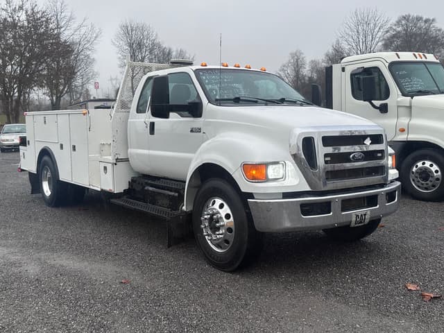 Image of Ford F-650 equipment image 1