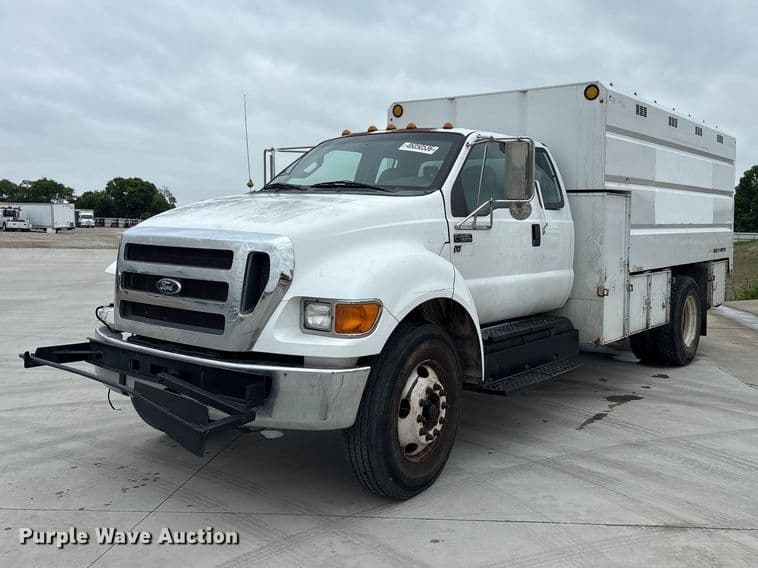 Image of Ford F-650 Primary image