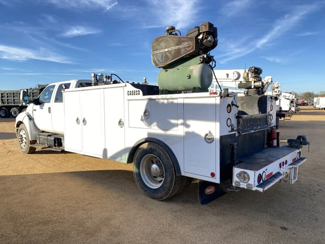 Image of Ford F-650 equipment image 1