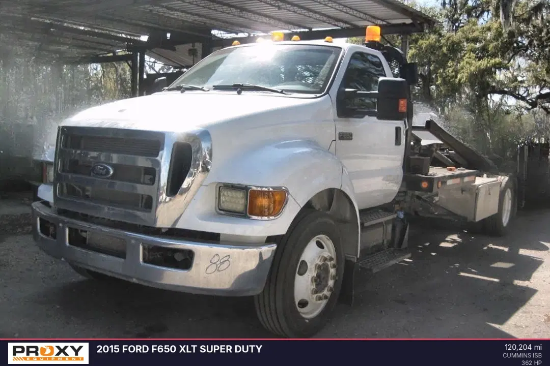 Image of Ford F-650 Primary image