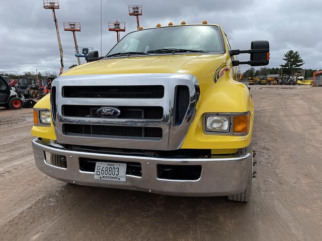 Image of Ford F-650 equipment image 1