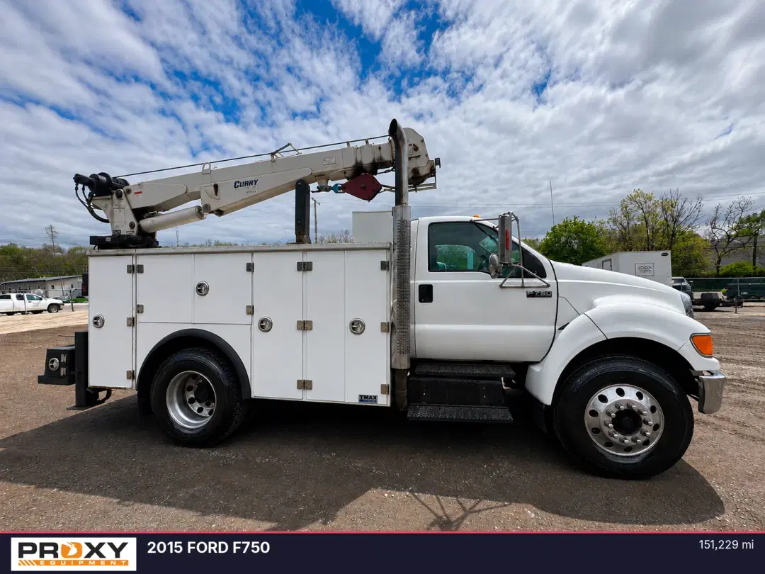 Image of Ford F-750 Primary image