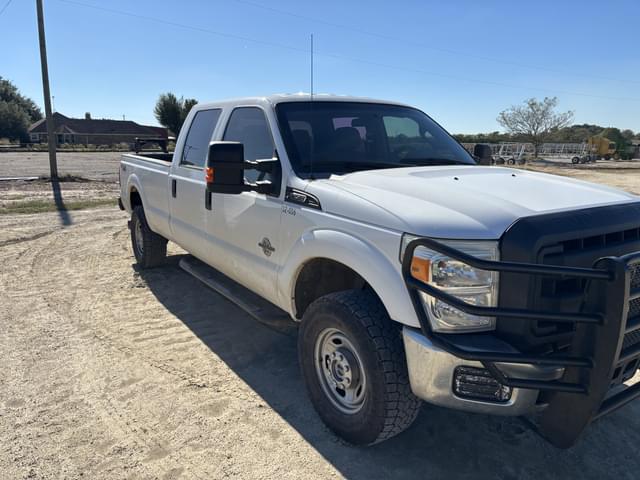 Image of Ford F-350 equipment image 1