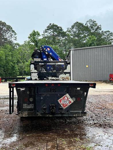 Image of Freightliner 108SD equipment image 3