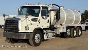 2015 Freightliner 114SD Image