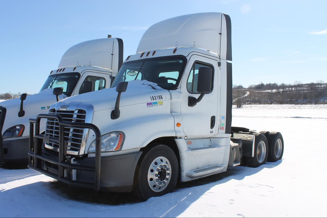 Image of Freightliner Cascadia Primary image