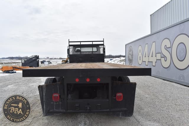 Image of Freightliner Business Class M2 equipment image 4