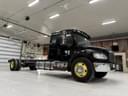 2015 Freightliner Business Class M2 106 Image