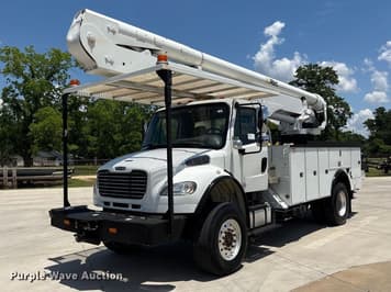 Main image Freightliner Business Class M2