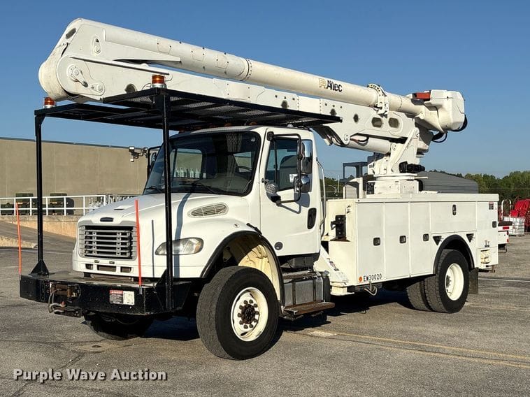 2015 Freightliner Business Class M2 Equipment Image0